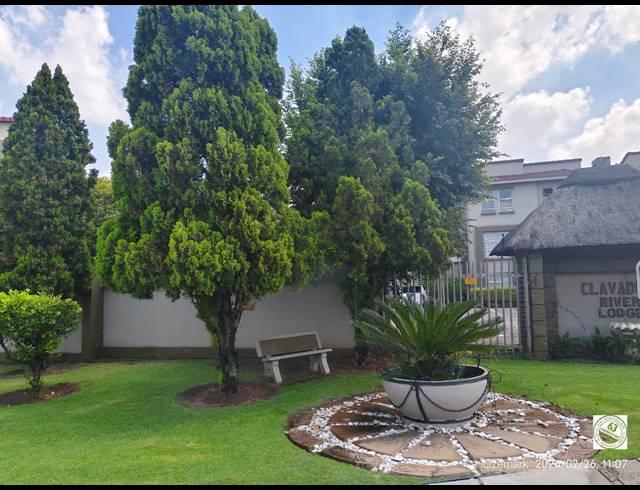 2 BEDROOM APARTMENT FOR SALE IN CLAVADEL RIVER LODGE